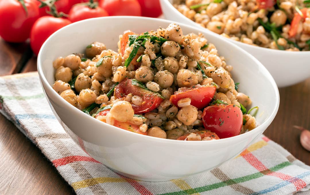 Diet Plan Week 1 – Recipe 7 Chickpea Salad