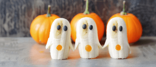 Halloween treats banana ghosts